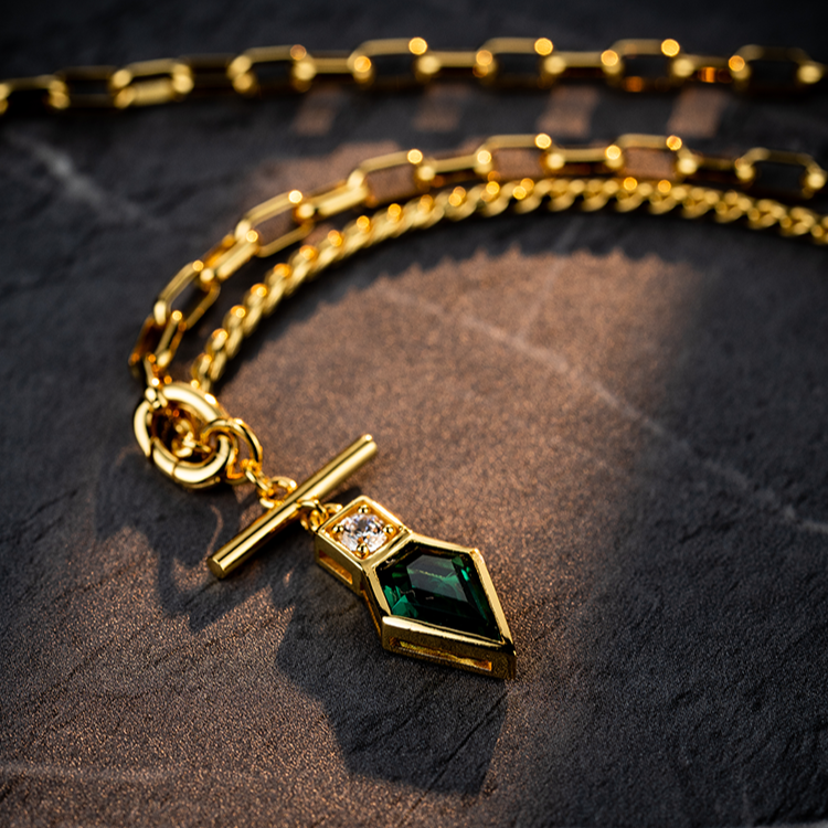 Golden Time Emerald Pendant Necklace