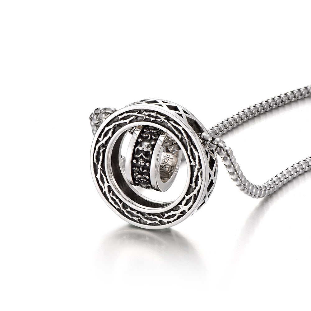 Thorn & Skulls Halo Ring Necklace