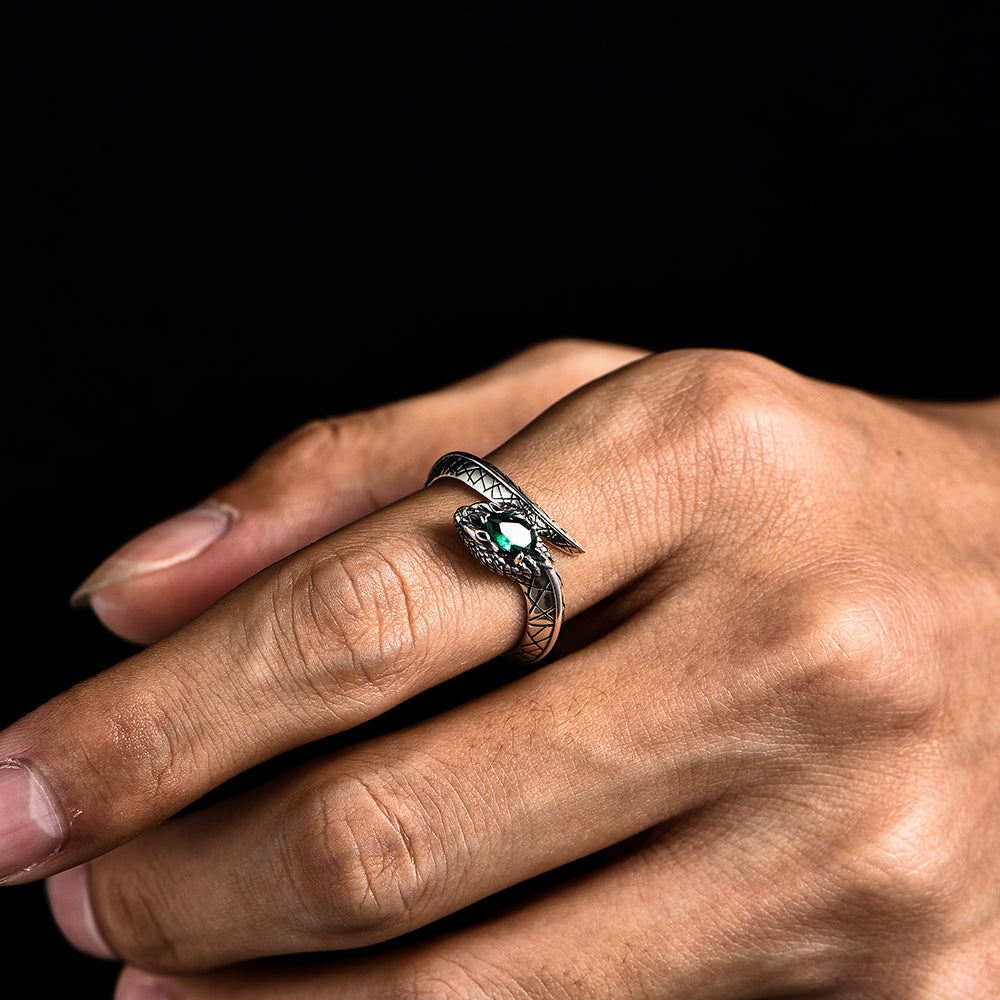 Pear Emerald Spirit Snake Ring