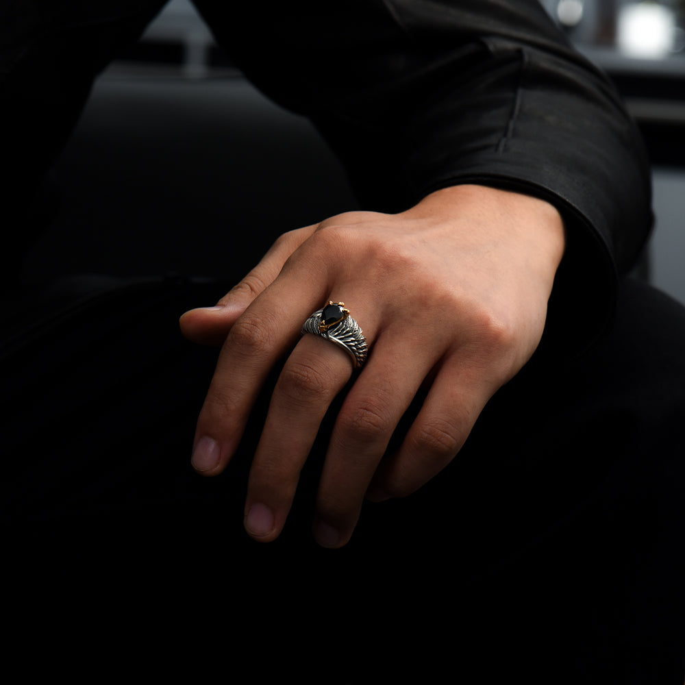 Vintage Black Onyx Spirit Eagle Spiral Wings Ring