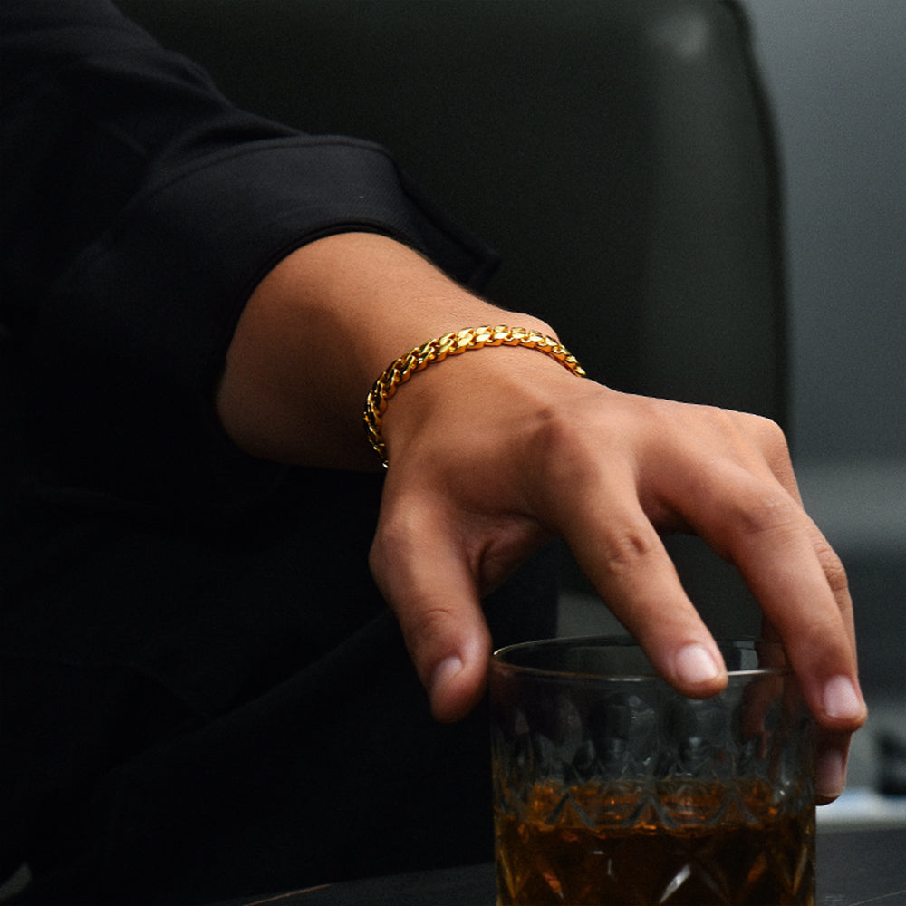 8 mm Curb Cuban Chain Bracelet