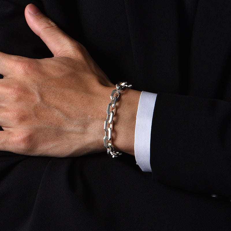 Solid Faceted Link Chain Bracelet