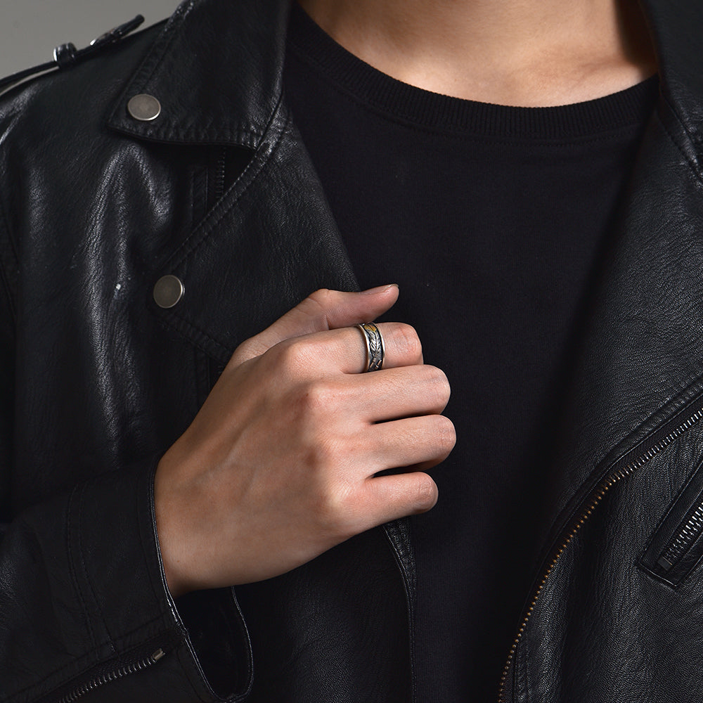 Vintage Feather Ring Band