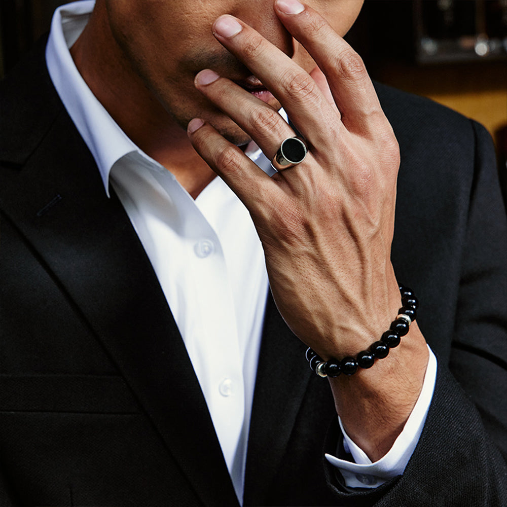 Black Onyx Round Signet Ring