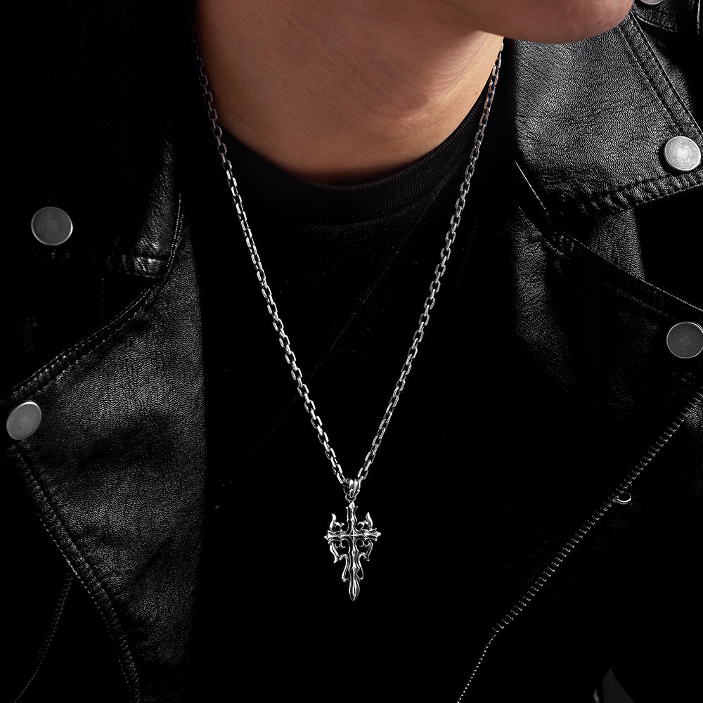 アクセサリー Bloody Mary SV925 Cross Pendant Necklace Vintage Bloody Mary Nemesis Flame Cross Pendant - 925 Oxidized