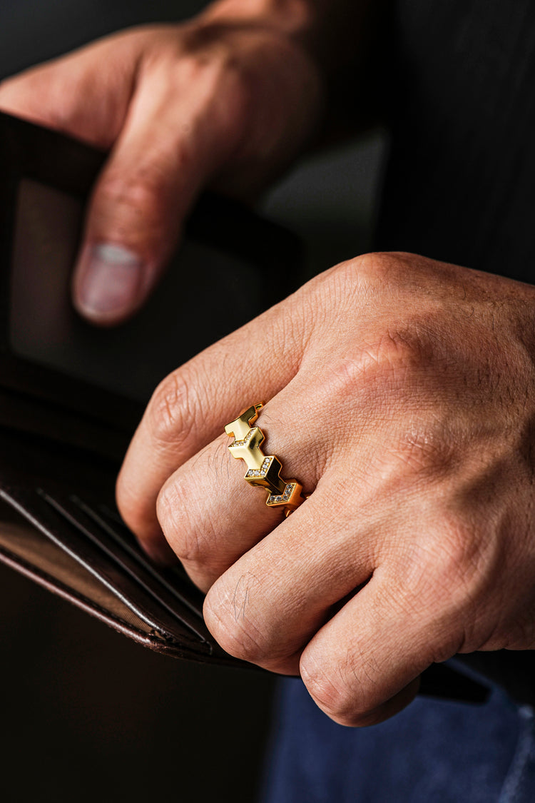 #color_yellow-gold