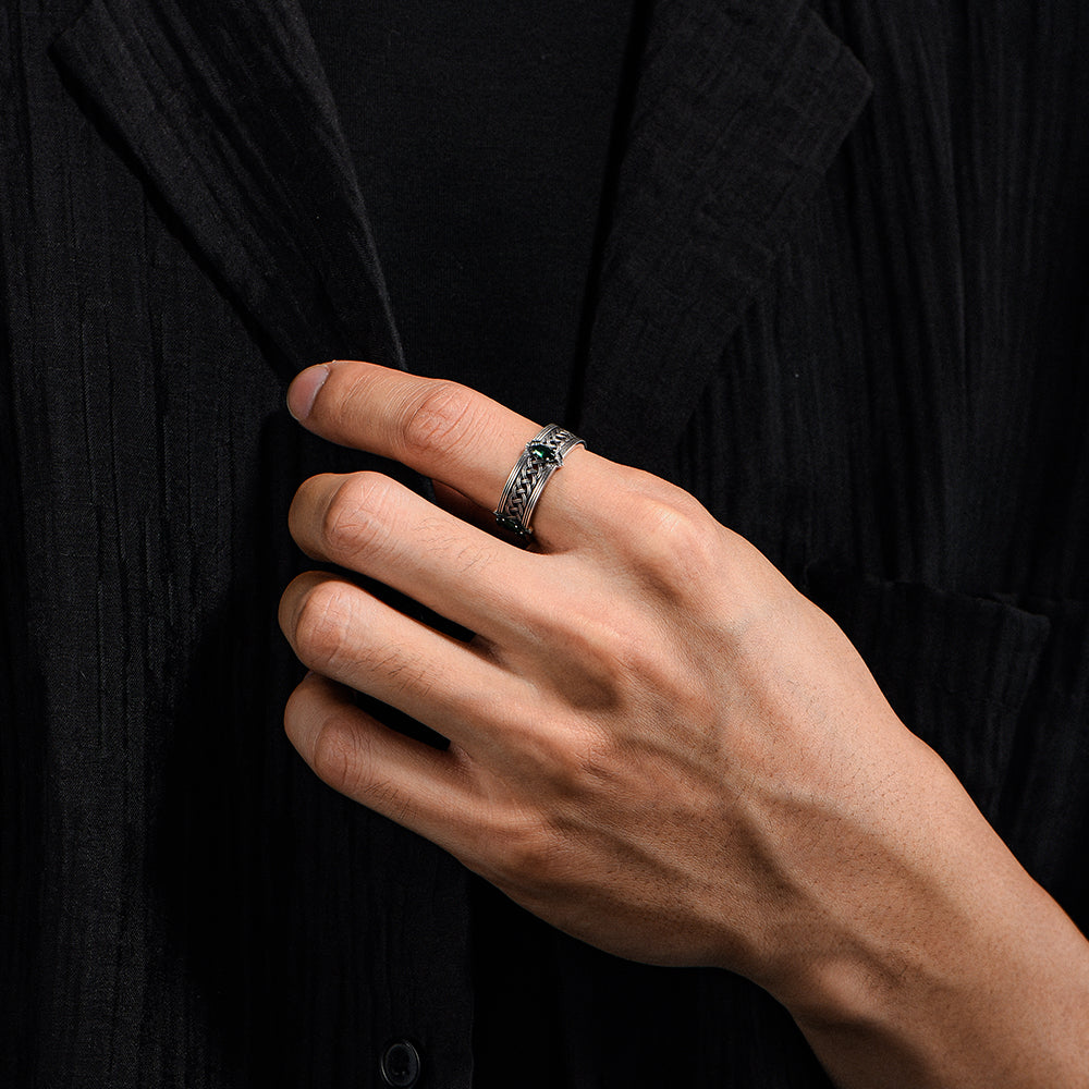 Vintage Celtic Knot Ring Band