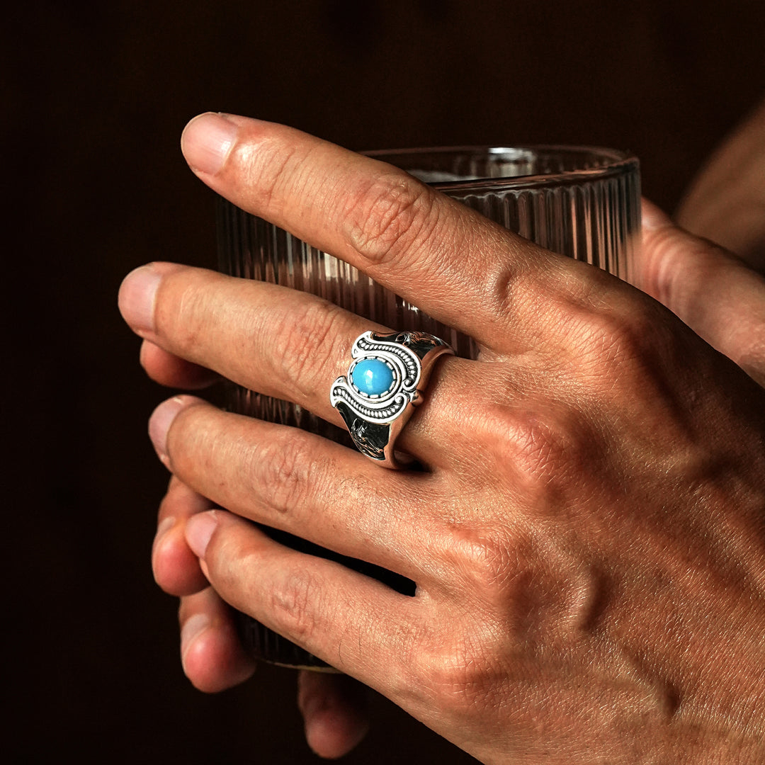 Vintage Horseshoe Turquoise Ring
