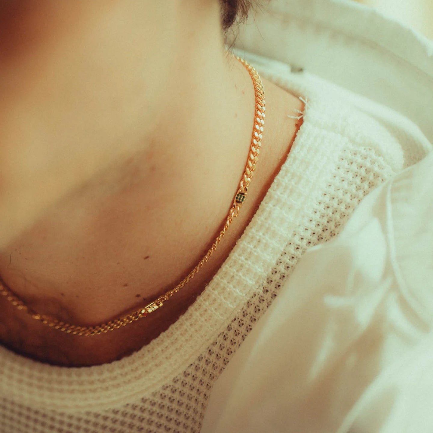 #color_yellow-gold