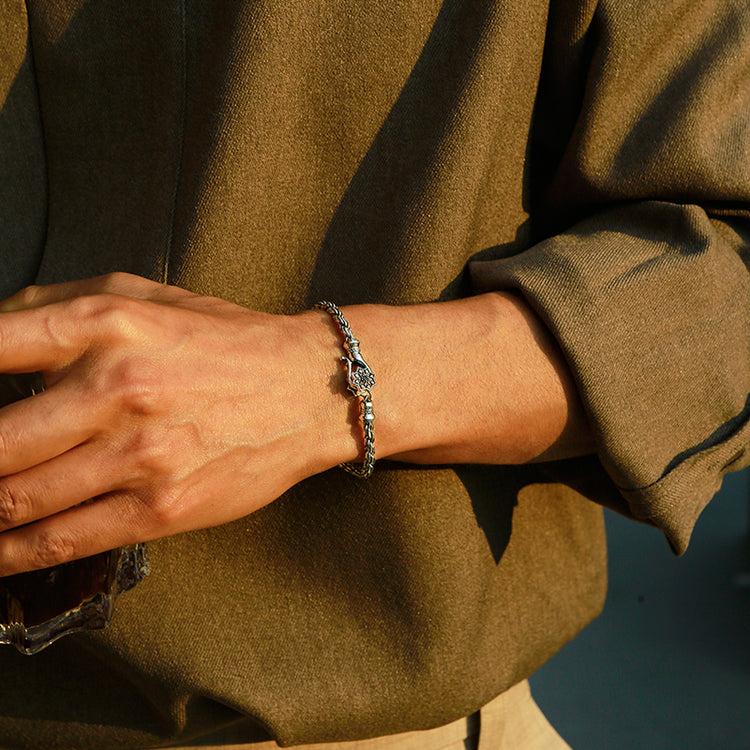#color_oxidized-silver