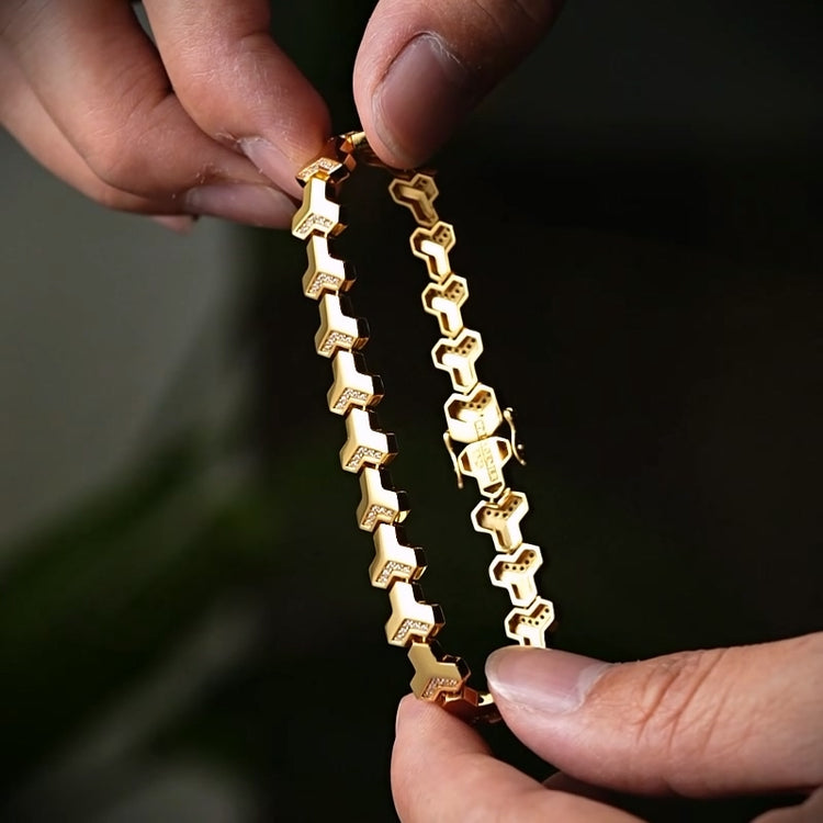 #color_yellow-gold