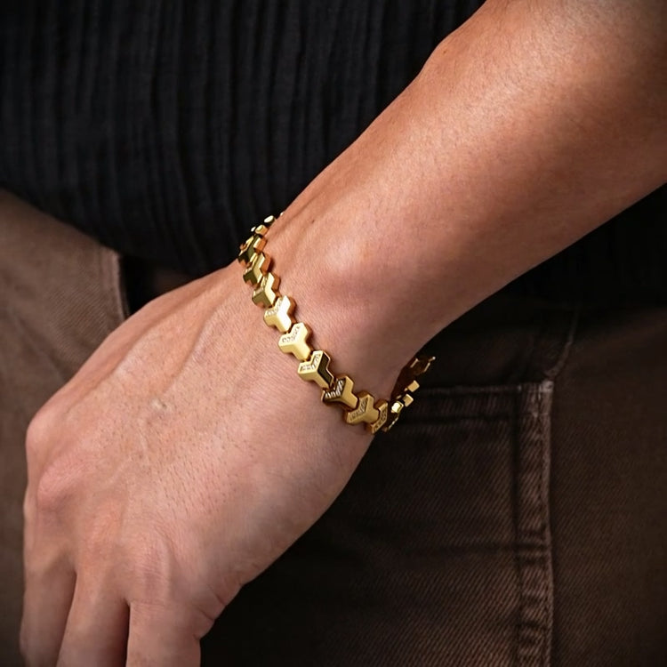 #color_yellow-gold