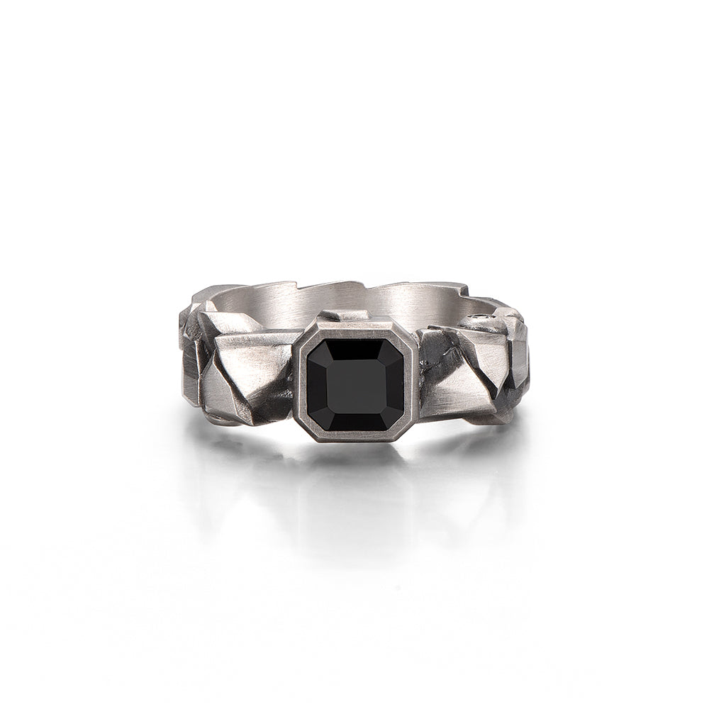 Monolith Black Onyx Ring Band