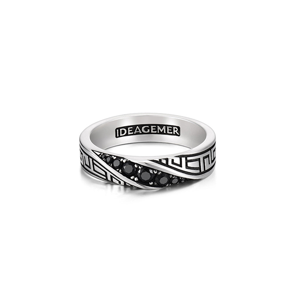 Mobius Twist Ring Band