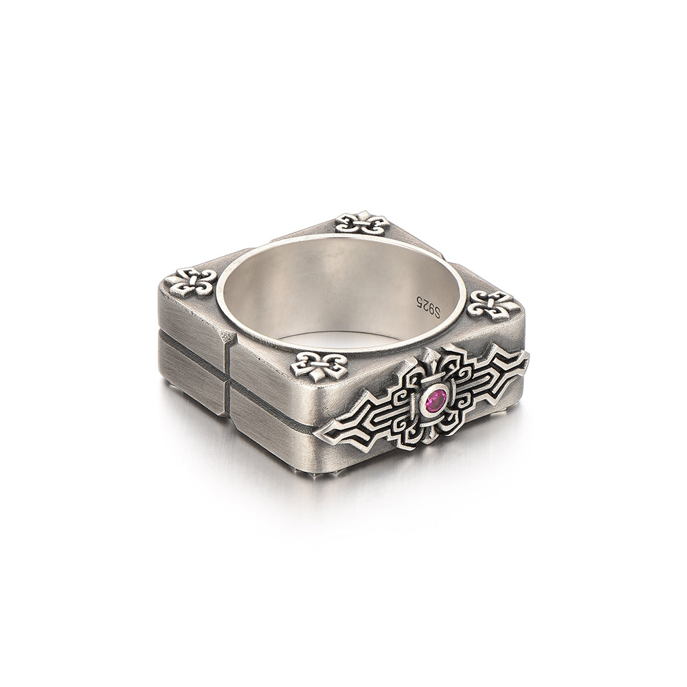 Vintage Ruby Square Emblem Ring Band