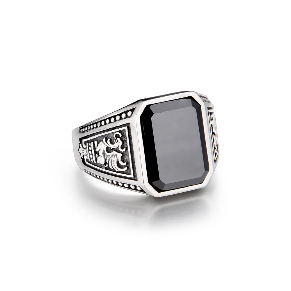 Vintage House of Dragon Black Onyx Signet Ring