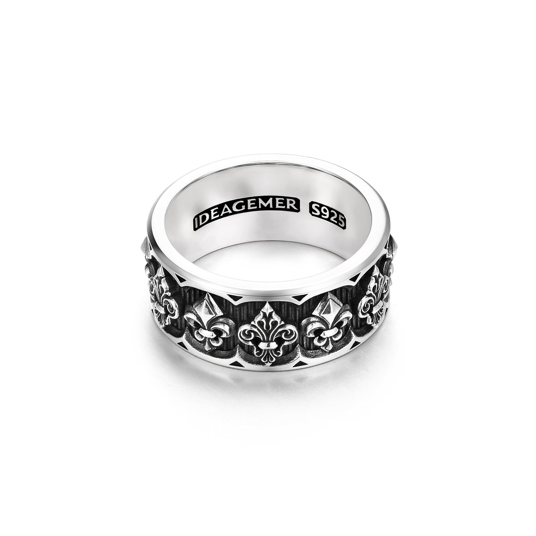 Vintage Rococo Fleur De Lis Ring Band