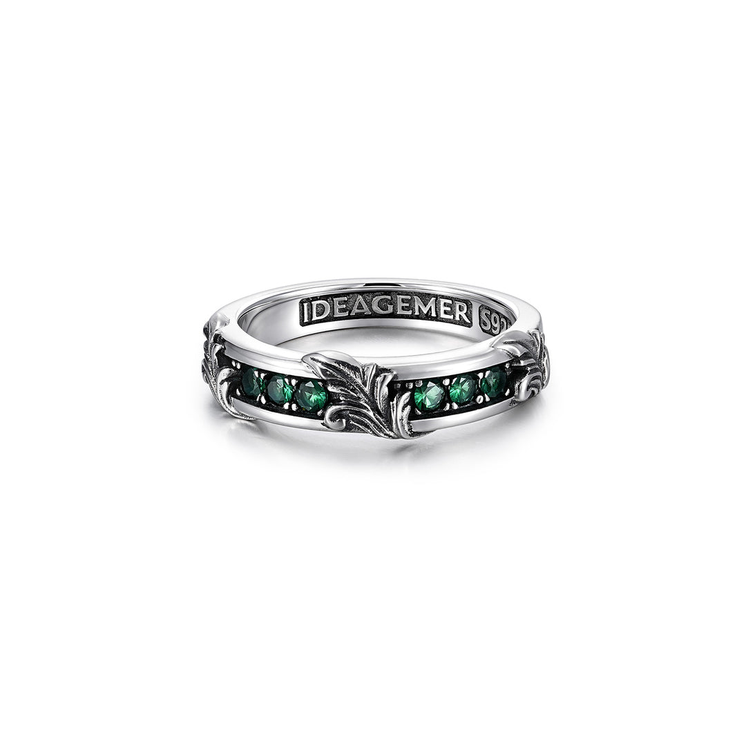 Vintage Emerald Arabesque Ring Band
