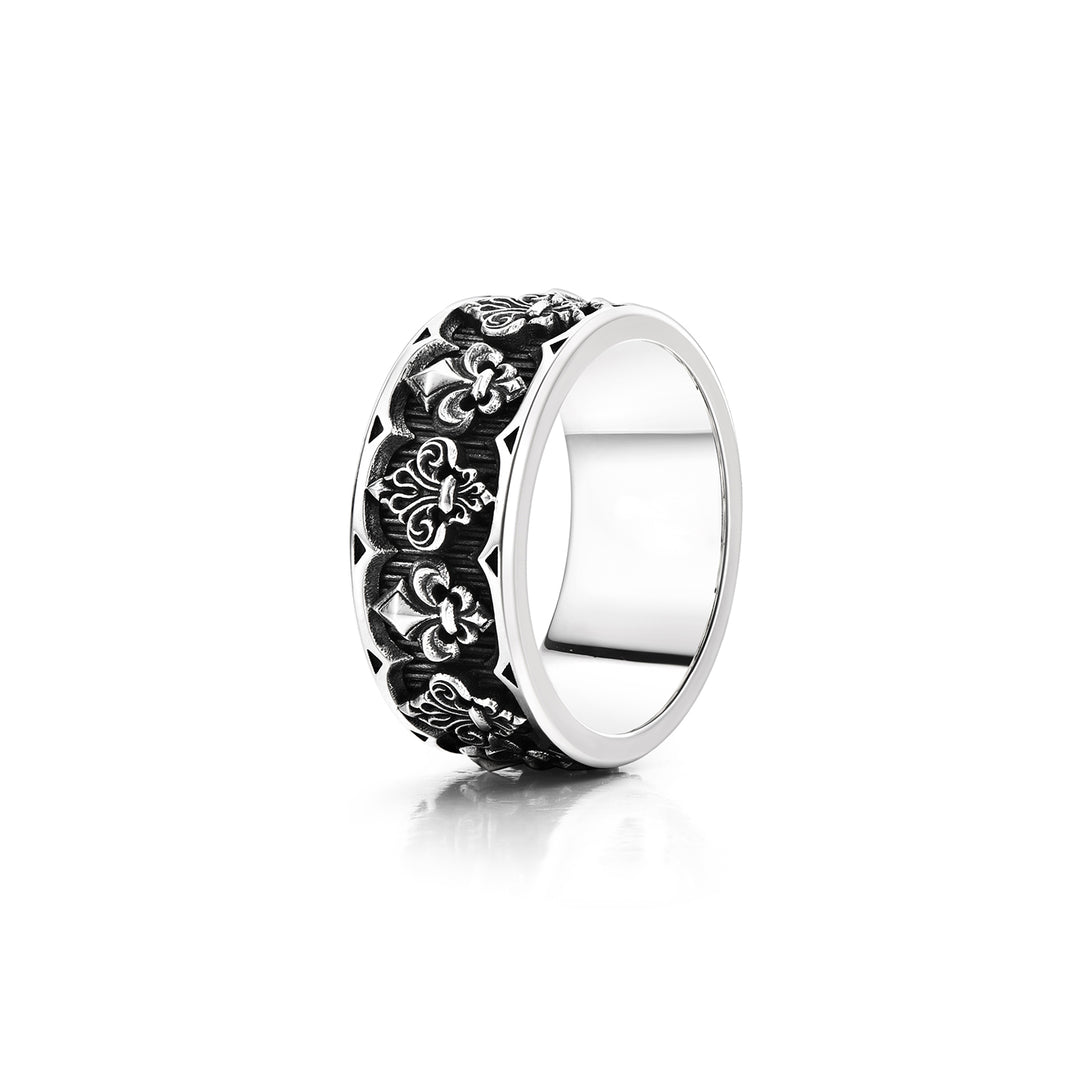 Vintage Rococo Fleur De Lis Ring Band