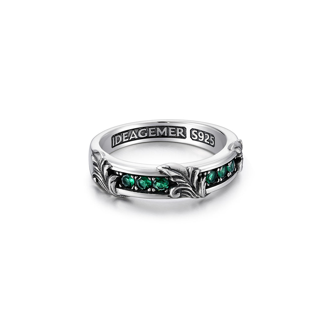Vintage Emerald Arabesque Ring Band