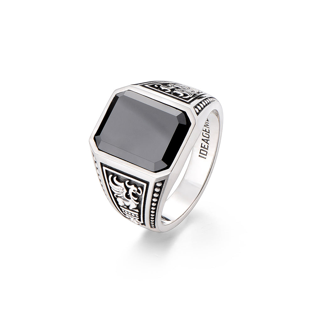 Vintage House of Dragon Black Onyx Signet Ring