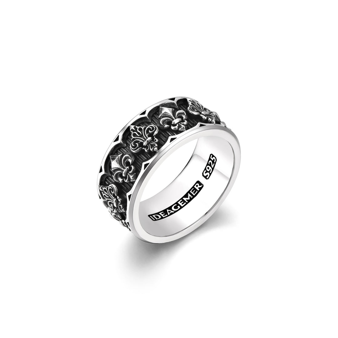 Vintage Rococo Fleur De Lis Ring Band