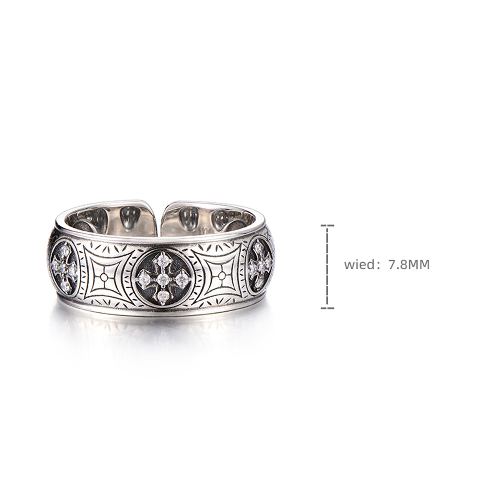 Iced Bottony Cross Ring Band