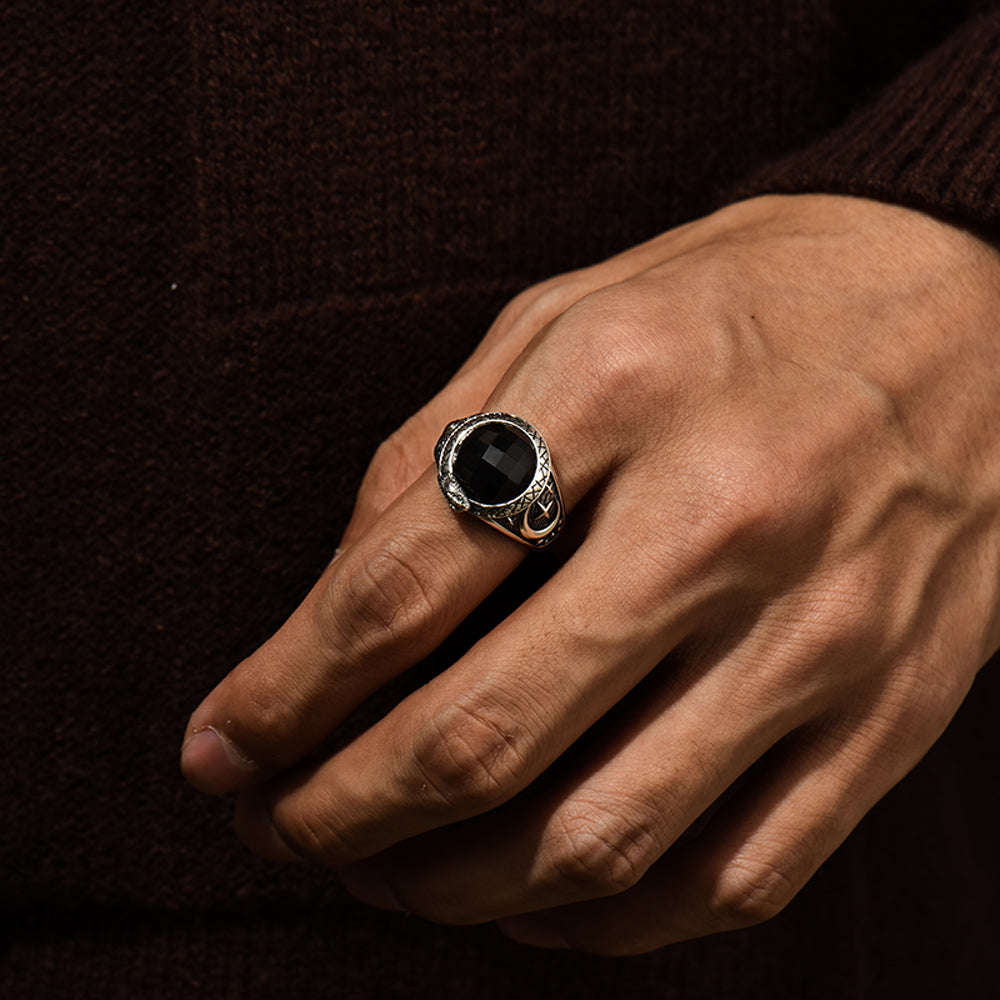 Vintage Serpent Black Onyx Signet Ring