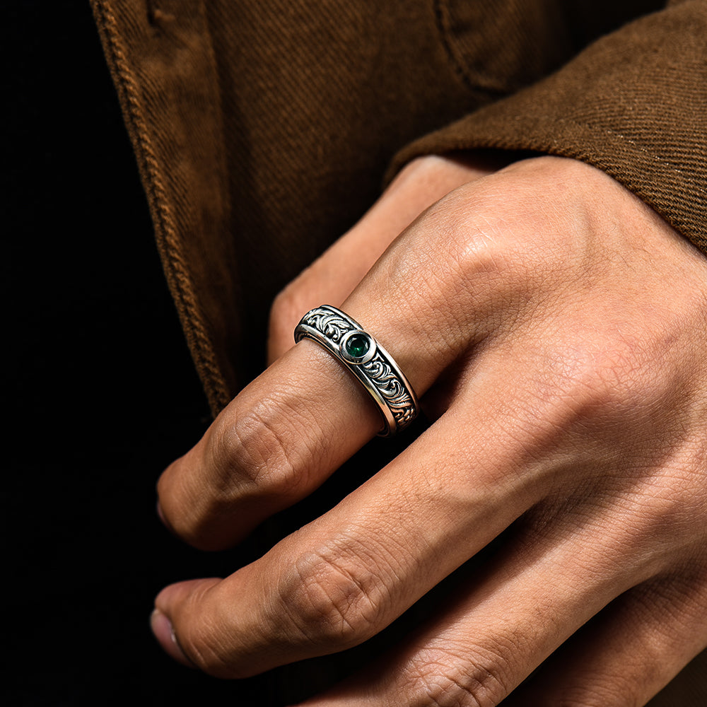 Vintage Gemstone Hedera Ring