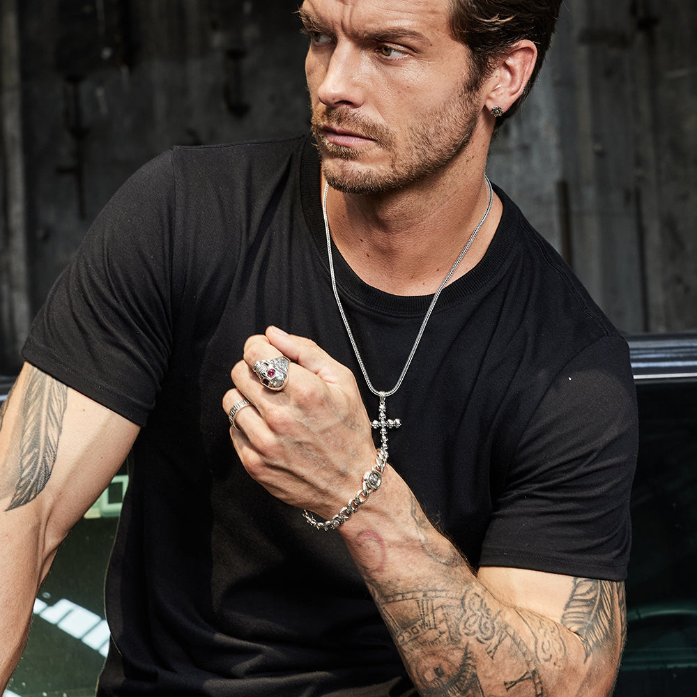 Vintage Blood Ruby Skull Ring