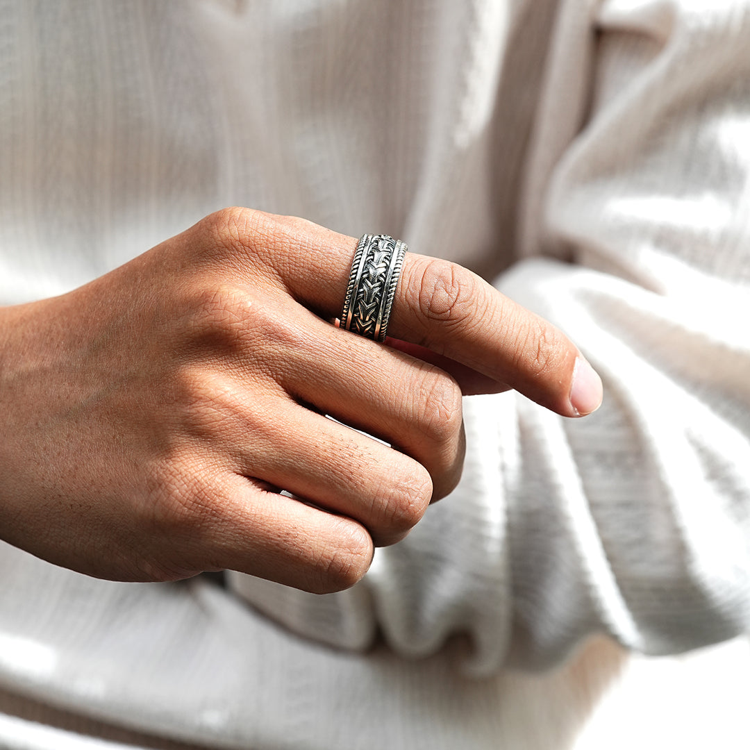 Vintage Braided Wheat Cable Ring Band