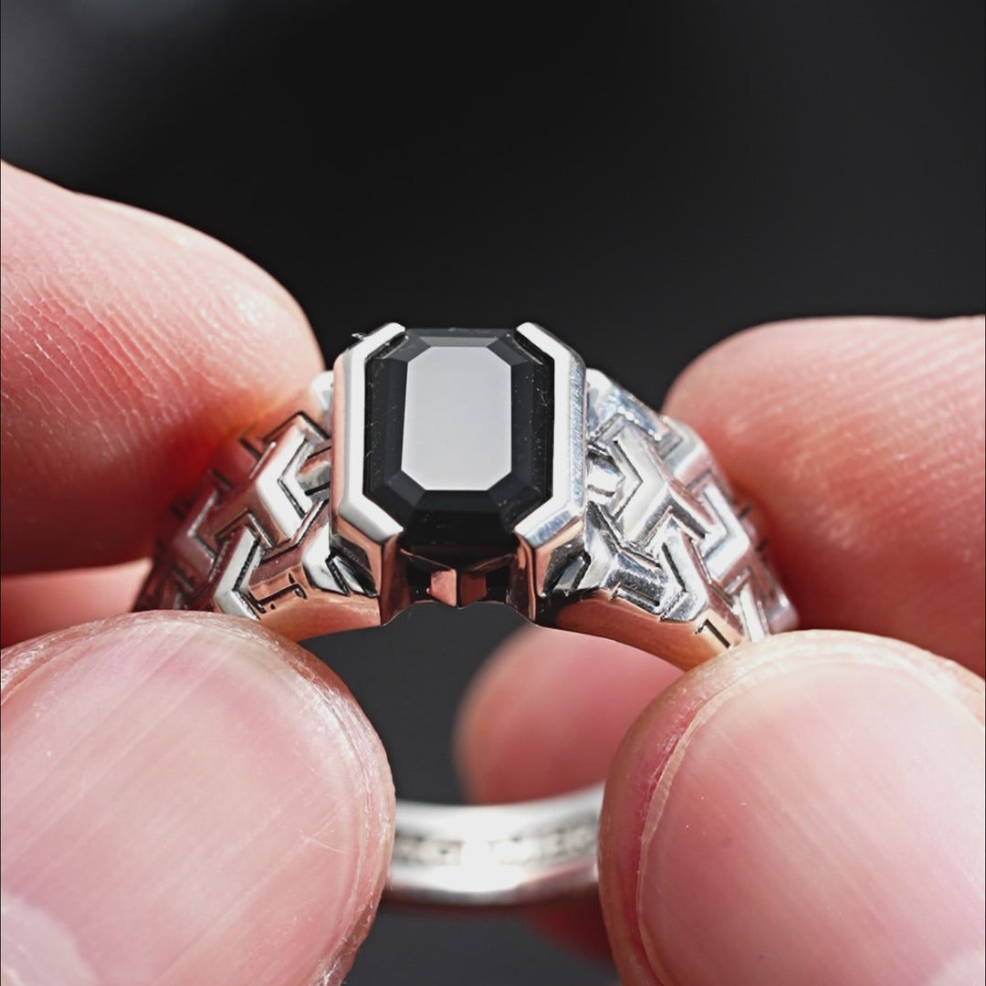 Black Onyx Sovereign Armor Ring