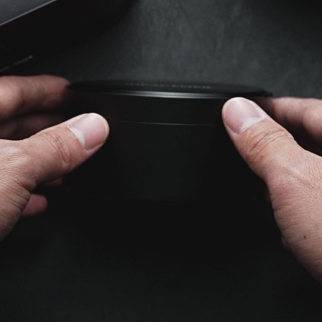 Black Gold Single Row Armor Bracelet (New Type)