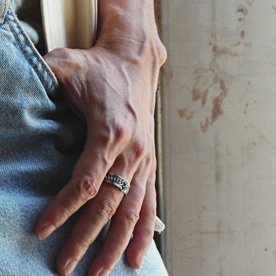 Vintage Celtic Knot Ring Band