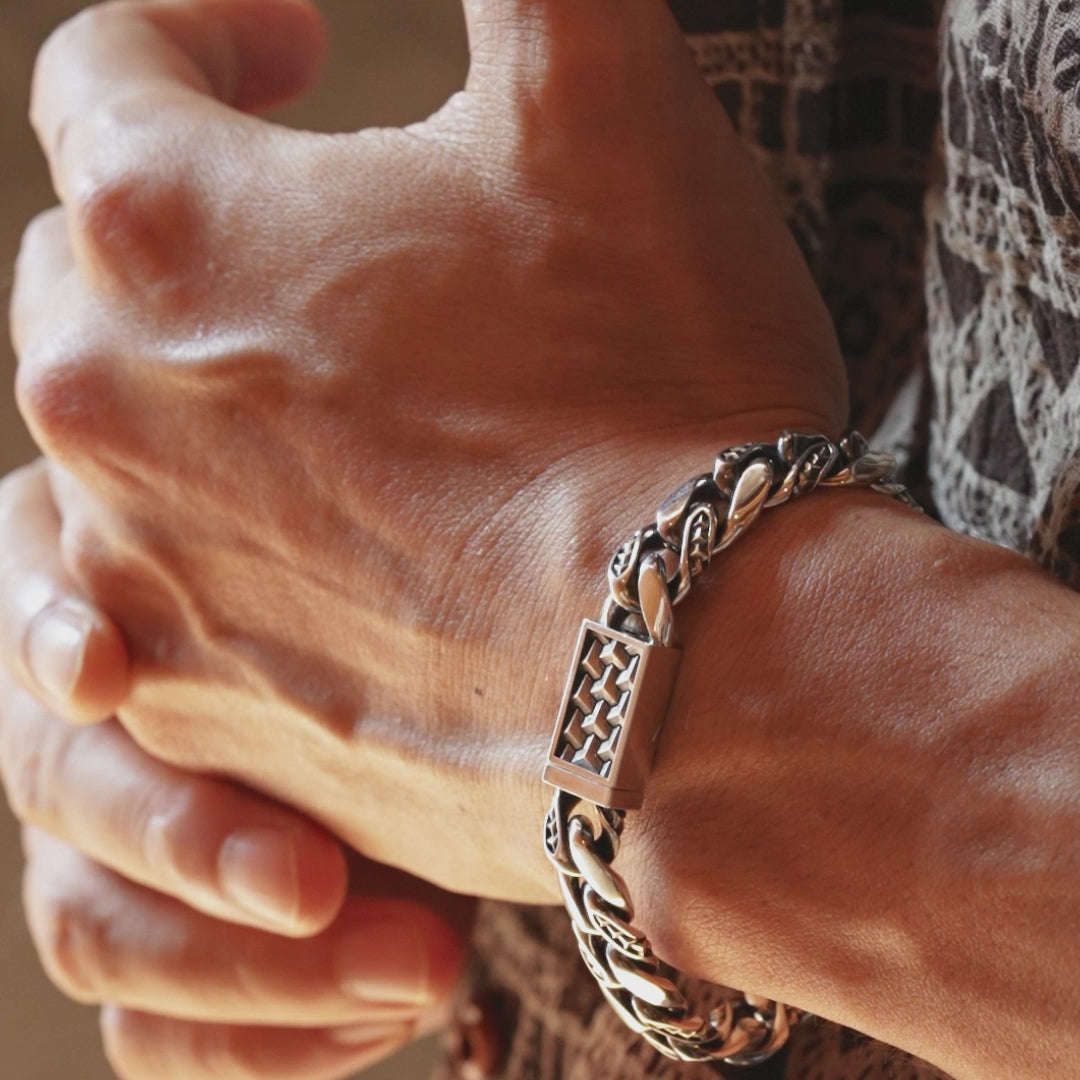 Vintage Armor Cuban Link Bracelet