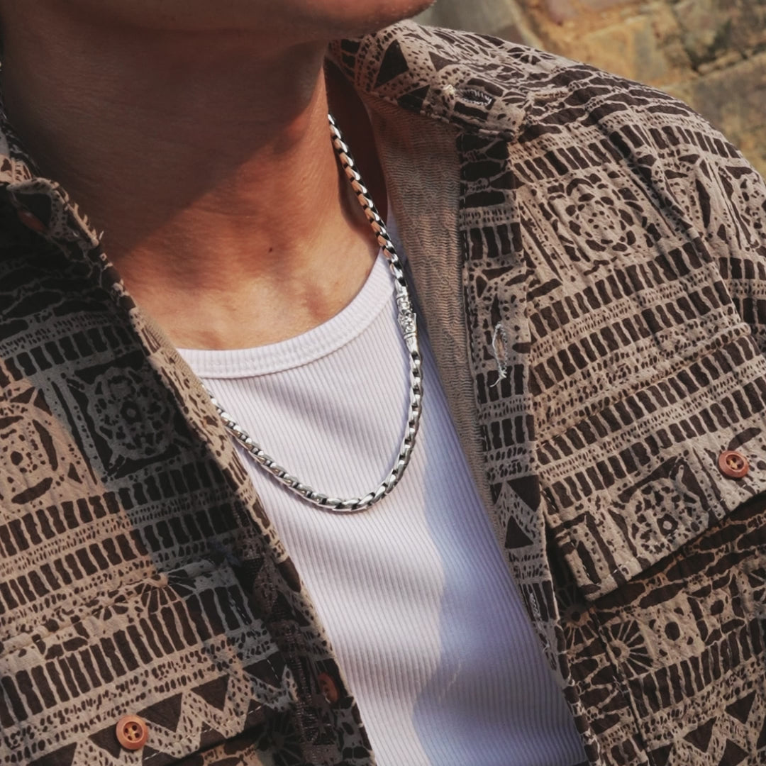 Fleu De Lis Iris Bali Link Chain
