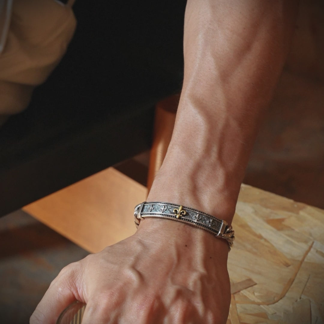 Vintage Fleur De Lis Cuban Bracelet